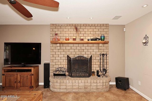 12218 N 50TH Avenue, Glendale, AZ 85304