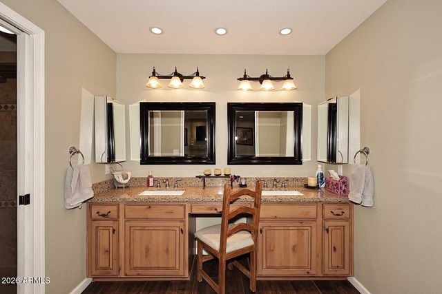 12218 N 50TH Avenue, Glendale, AZ 85304