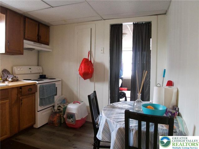 86 Garibaldi Avenue, Roseto Boro, PA 18013