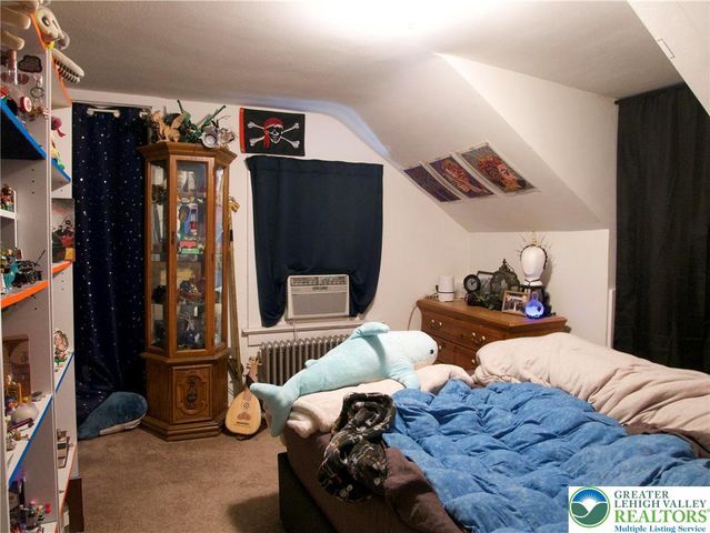 86 Garibaldi Avenue, Roseto Boro, PA 18013