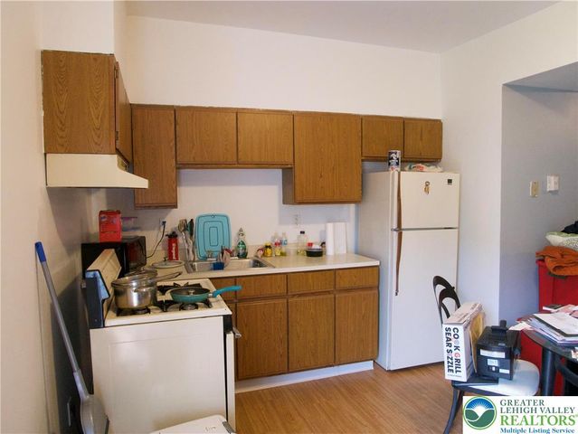 86 Garibaldi Avenue, Roseto Boro, PA 18013