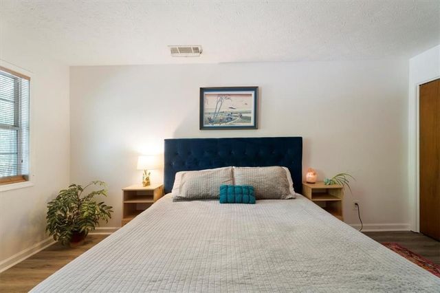 385 Roswell Farms Road, Roswell, GA 30075