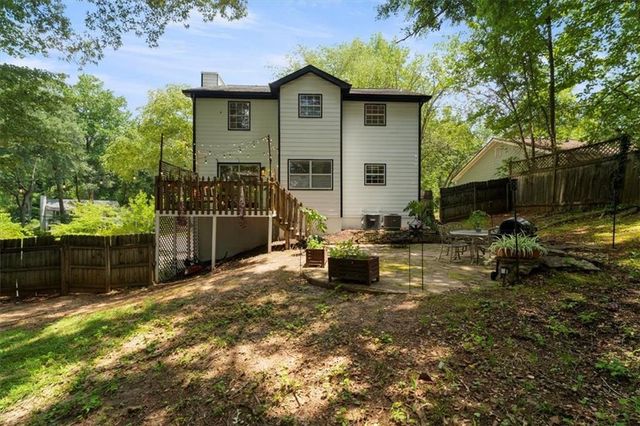 385 Roswell Farms Road, Roswell, GA 30075