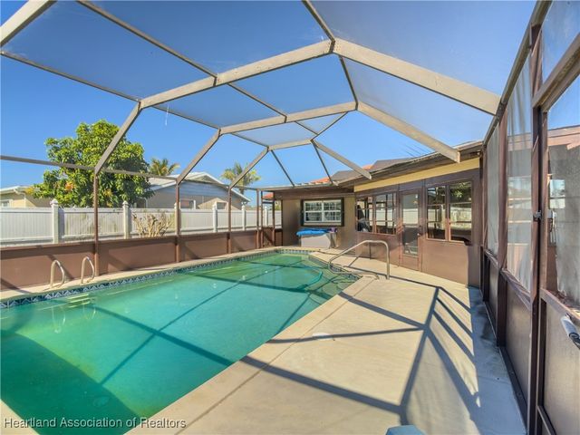 2111 Pasco Drive, Sebring, FL 33870