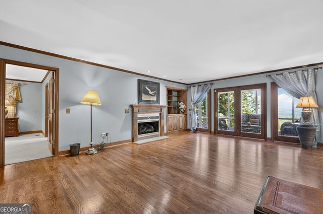 330 Scarlet Lane, Lakemont, GA 30552