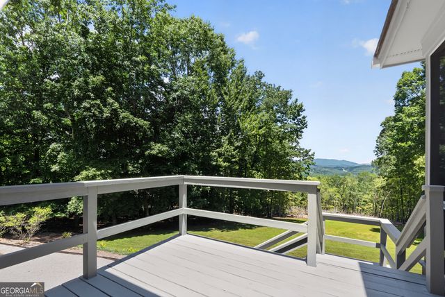 330 Scarlet Lane, Lakemont, GA 30552