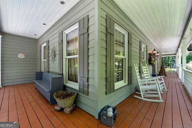 330 Scarlet Lane, Lakemont, GA 30552