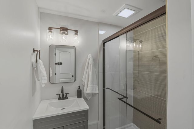 5278 Glenbriar Court, Columbus, OH 43232