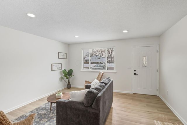 5278 Glenbriar Court, Columbus, OH 43232