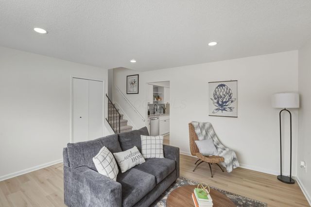 5278 Glenbriar Court, Columbus, OH 43232