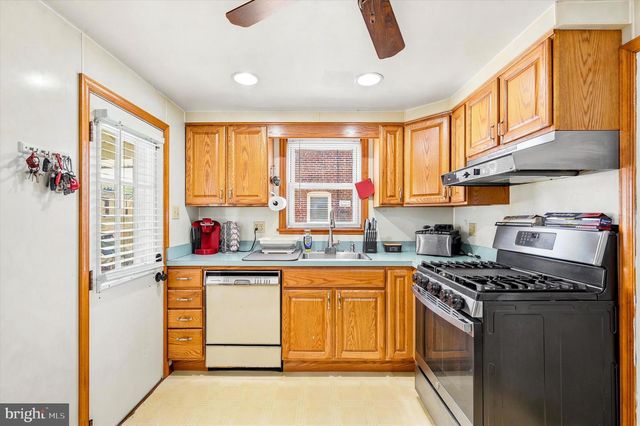 622 STOCKTON CIR, Ridley Park, PA 19078