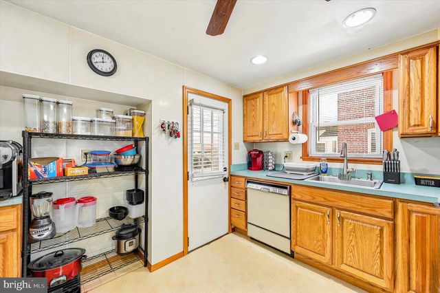 622 STOCKTON CIR, Ridley Park, PA 19078