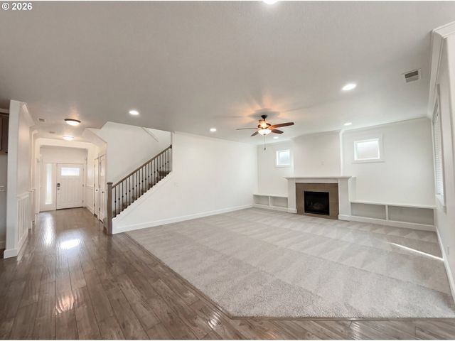 12779 LINDSAY ANNE Ln, Oregon City, OR 97045