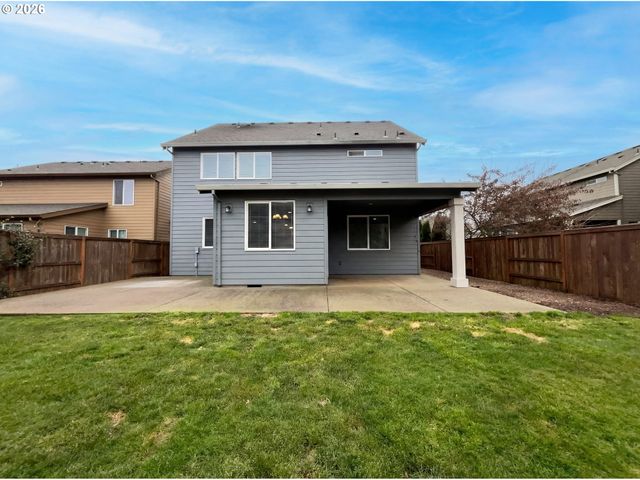 12779 LINDSAY ANNE Ln, Oregon City, OR 97045