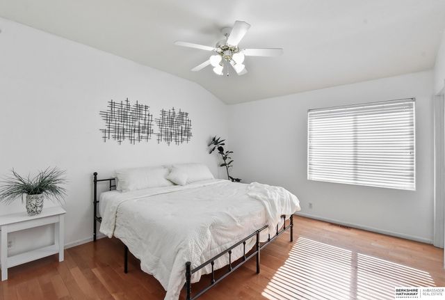 18681 Allan Street, Omaha, NE 68135