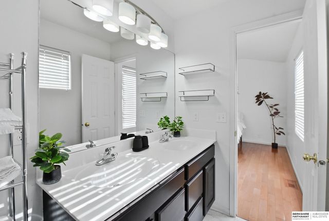 18681 Allan Street, Omaha, NE 68135