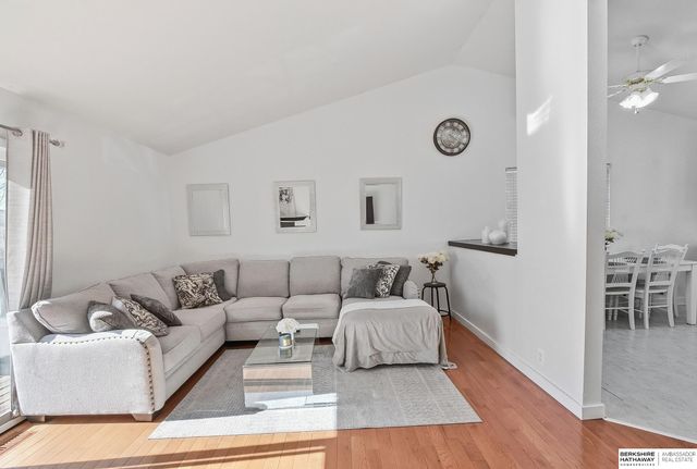 18681 Allan Street, Omaha, NE 68135