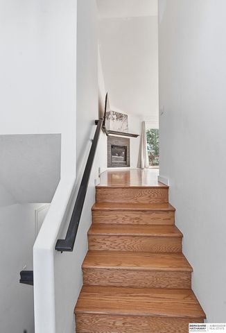 18681 Allan Street, Omaha, NE 68135