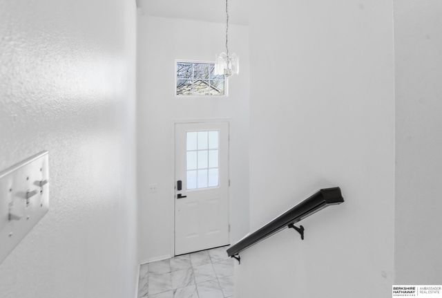 18681 Allan Street, Omaha, NE 68135