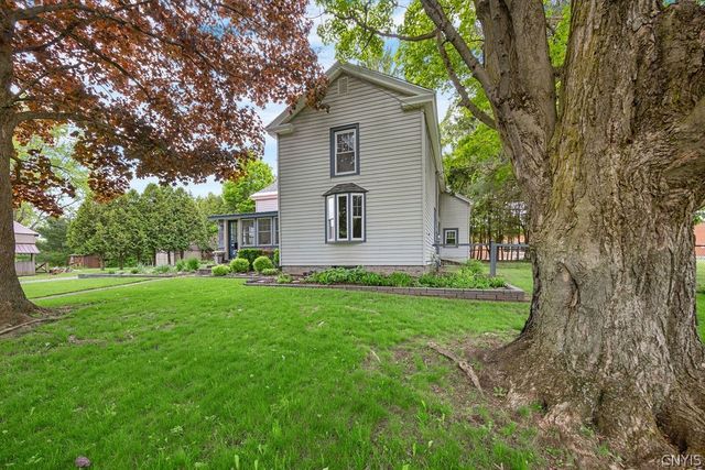 35 Burton Street, Cazenovia, NY 13035