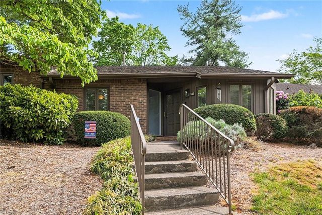 132 Breckindale Circle, Winston-salem, NC 27104