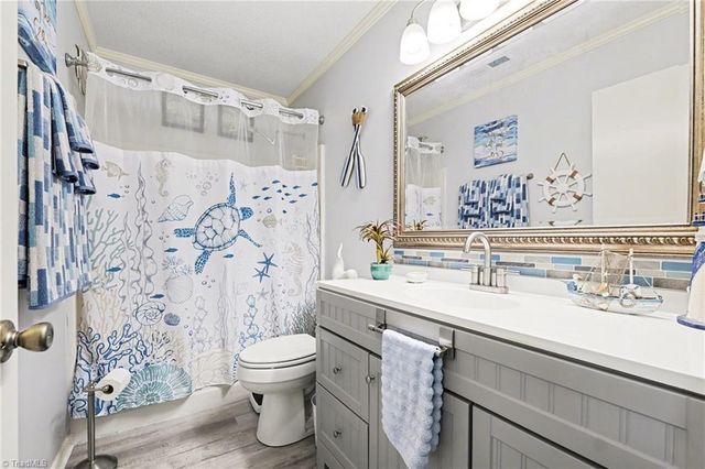 132 Breckindale Circle, Winston-salem, NC 27104