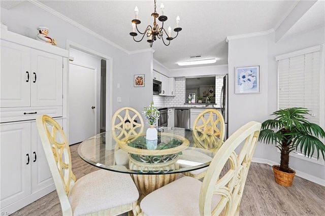 132 Breckindale Circle, Winston-salem, NC 27104