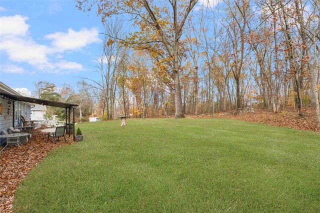 19 Cedarcrest Drive, Preston, CT 06365