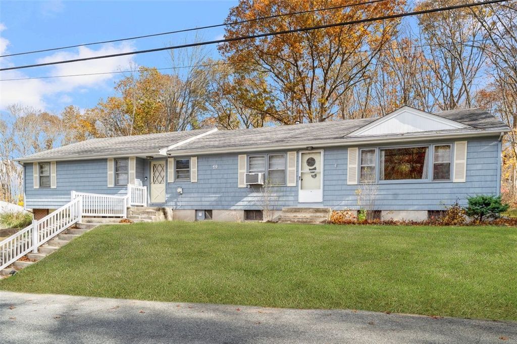 19 Cedarcrest Drive, Preston, CT 06365