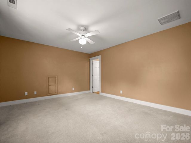 4 Lacoste Drive, Hendersonville, NC 28739