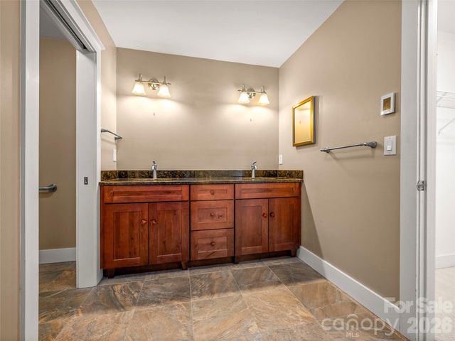 4 Lacoste Drive, Hendersonville, NC 28739