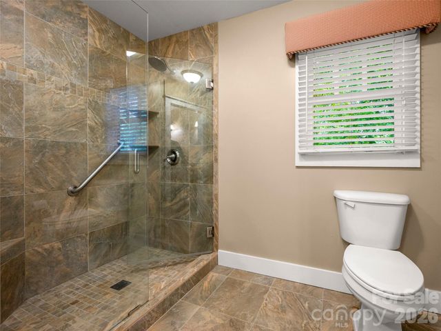 4 Lacoste Drive, Hendersonville, NC 28739