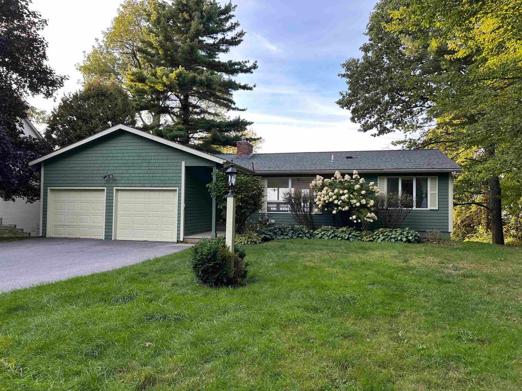 304 Thayer Bay Road, Colchester (colchester), VT 05446