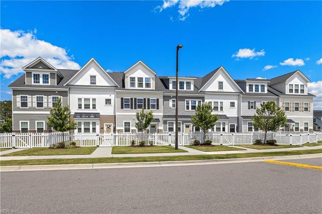 451 Asuza Street, Chesapeake, VA 23323