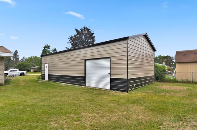 18116 205th Avenue, Big Rapids, MI 49307