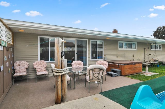 18116 205th Avenue, Big Rapids, MI 49307