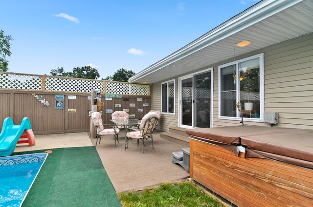 18116 205th Avenue, Big Rapids, MI 49307