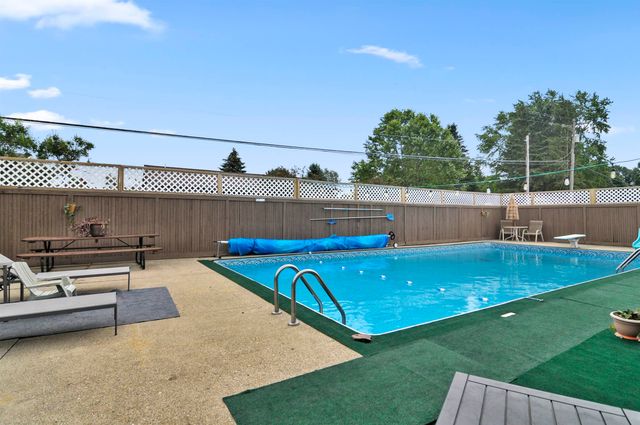 18116 205th Avenue, Big Rapids, MI 49307