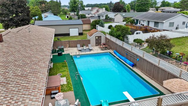 18116 205th Avenue, Big Rapids, MI 49307