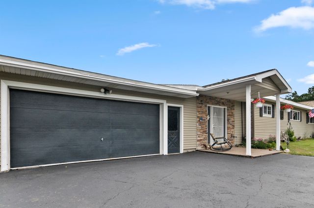 18116 205th Avenue, Big Rapids, MI 49307