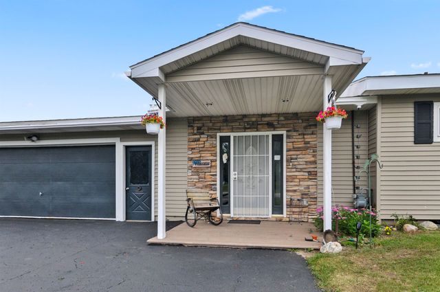 18116 205th Avenue, Big Rapids, MI 49307