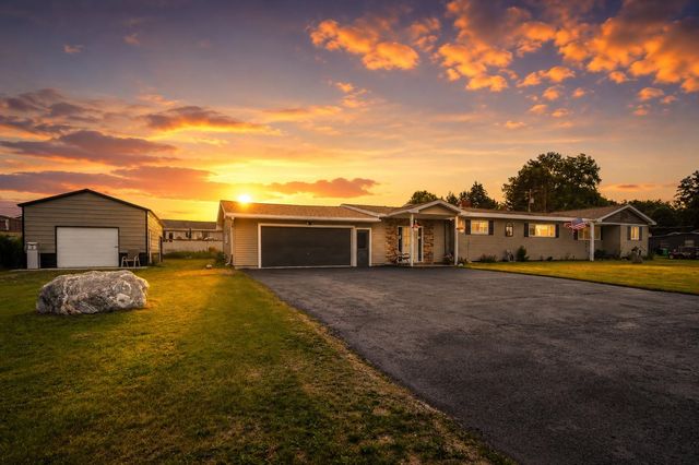18116 205th Avenue, Big Rapids, MI 49307