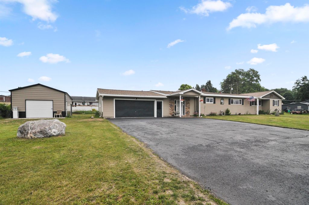 18116 205th Avenue, Big Rapids, MI 49307