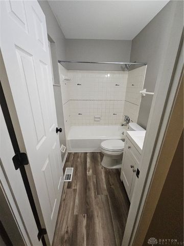 5710 Coach Drive E, Dayton, OH 45440