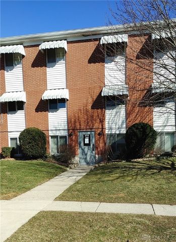 5710 Coach Drive E, Dayton, OH 45440
