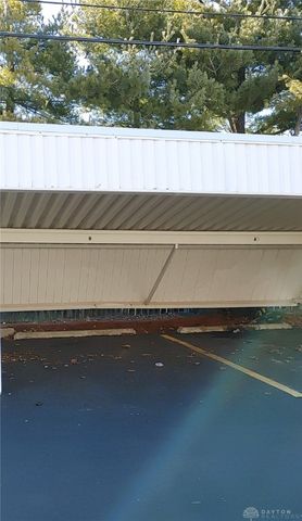 5710 Coach Drive E, Dayton, OH 45440