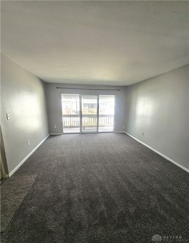 5710 Coach Drive E, Dayton, OH 45440