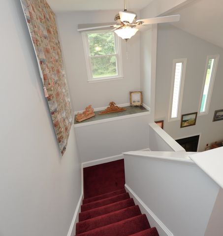82 Winterwood Drive, Londonderry, NH 03053