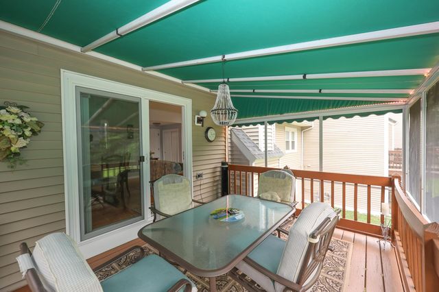 82 Winterwood Drive, Londonderry, NH 03053