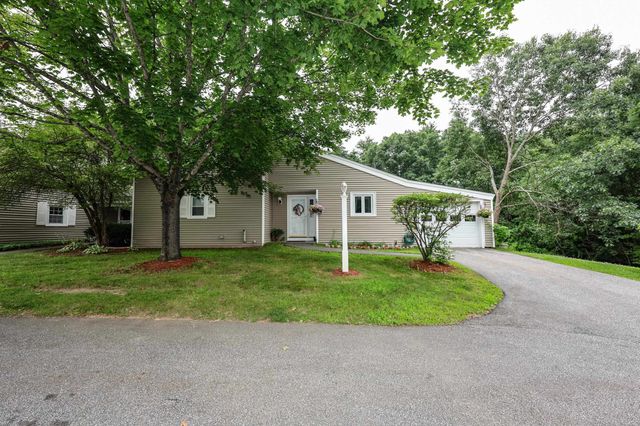 82 Winterwood Drive, Londonderry, NH 03053